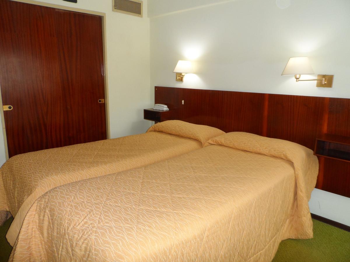 Hotel Eo Park San Clemente del Tuyú エクステリア 写真